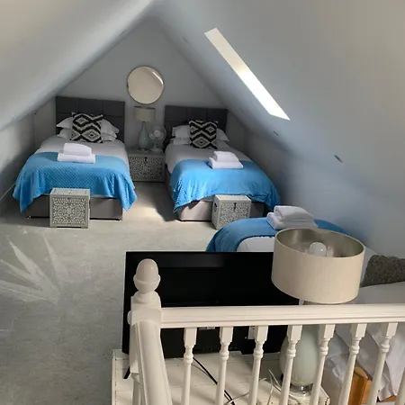Appartement The Mews Cottage, With Parking, *